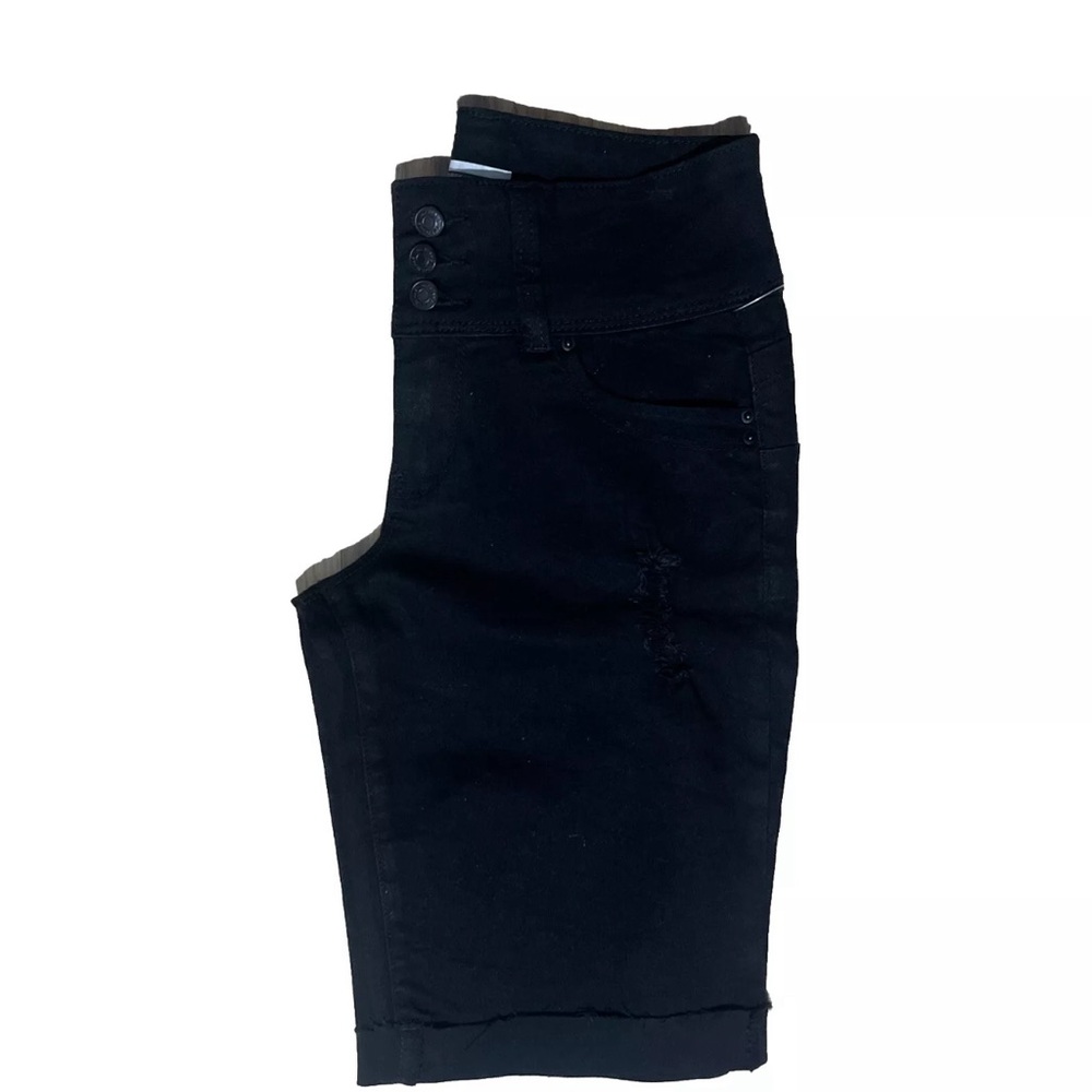 YMI Shorts Size 3/26